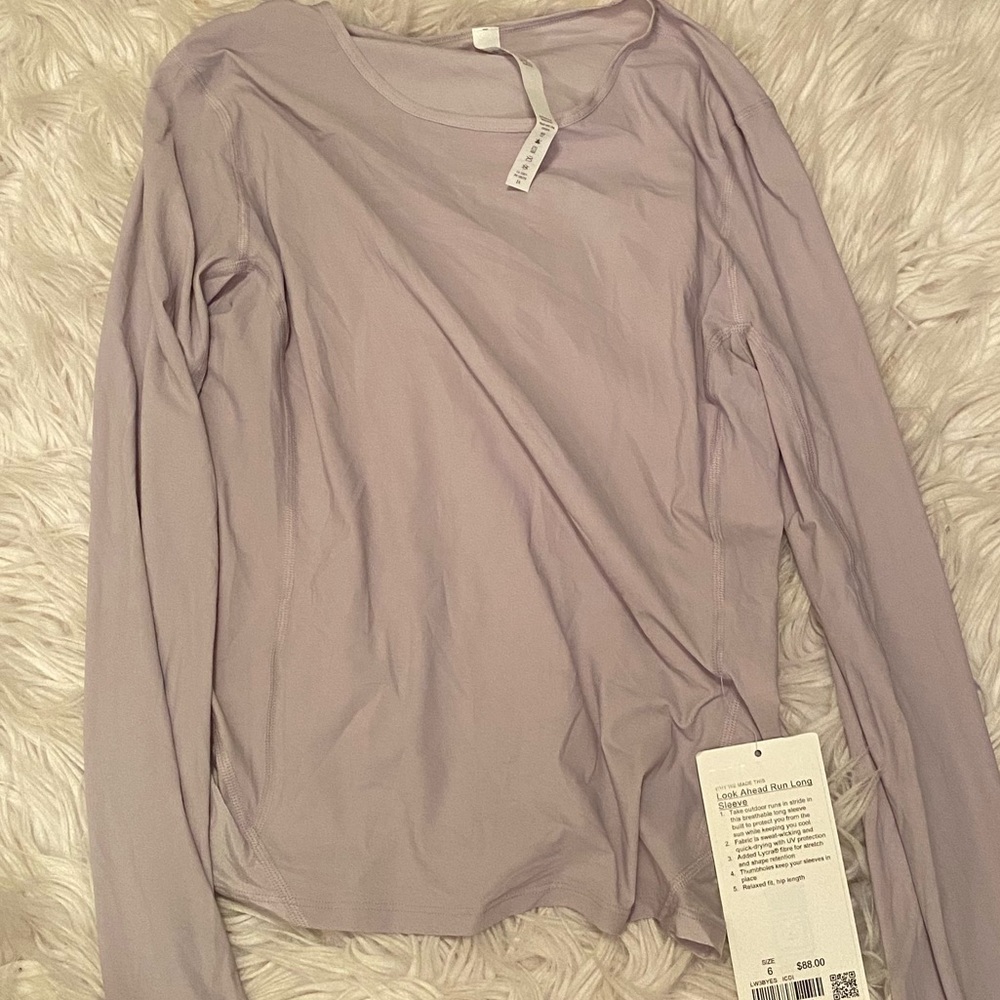 Look ahead run long sleeve lululemon